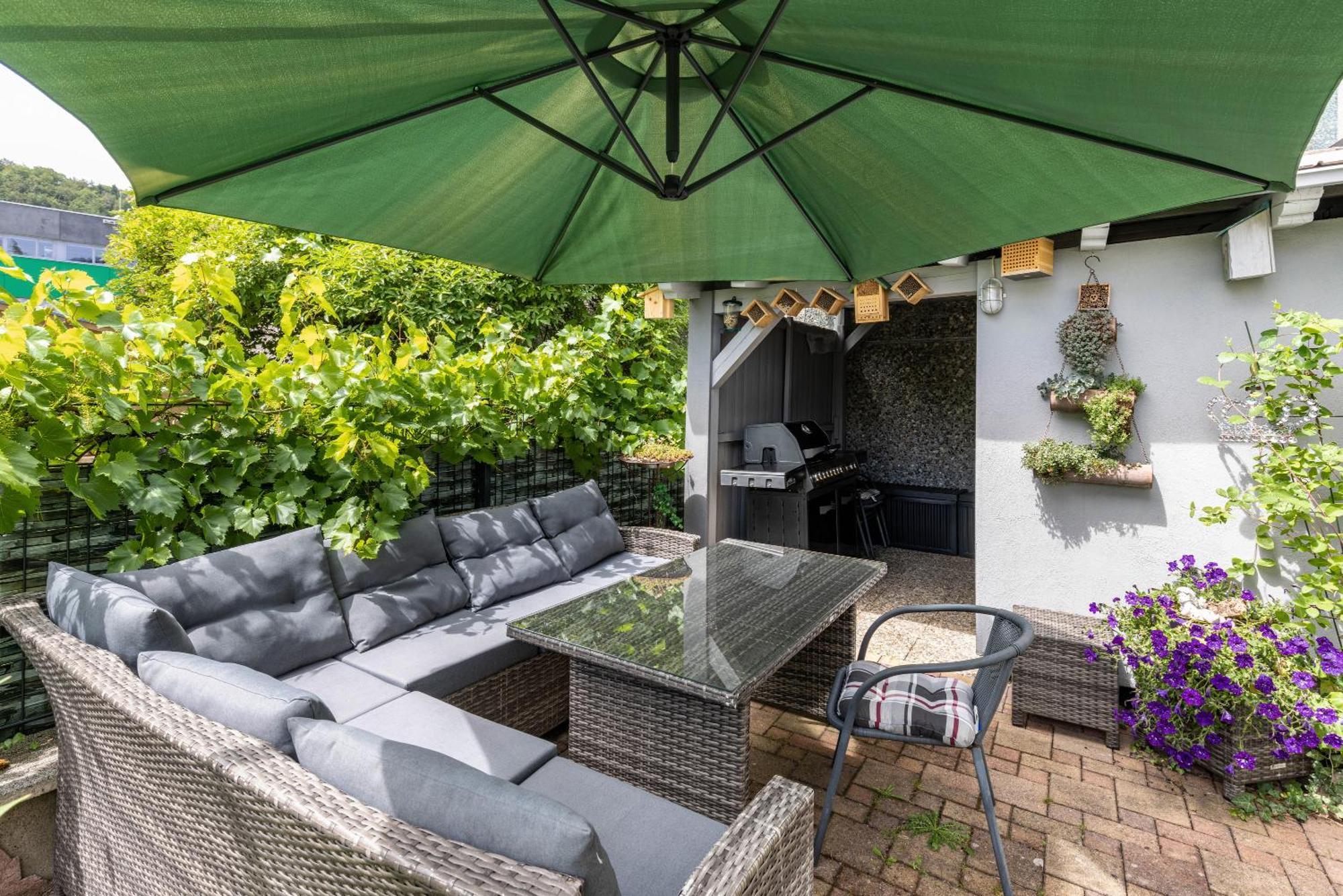 Fuer Traufgaengerle Appartement Albstadt Buitenkant foto